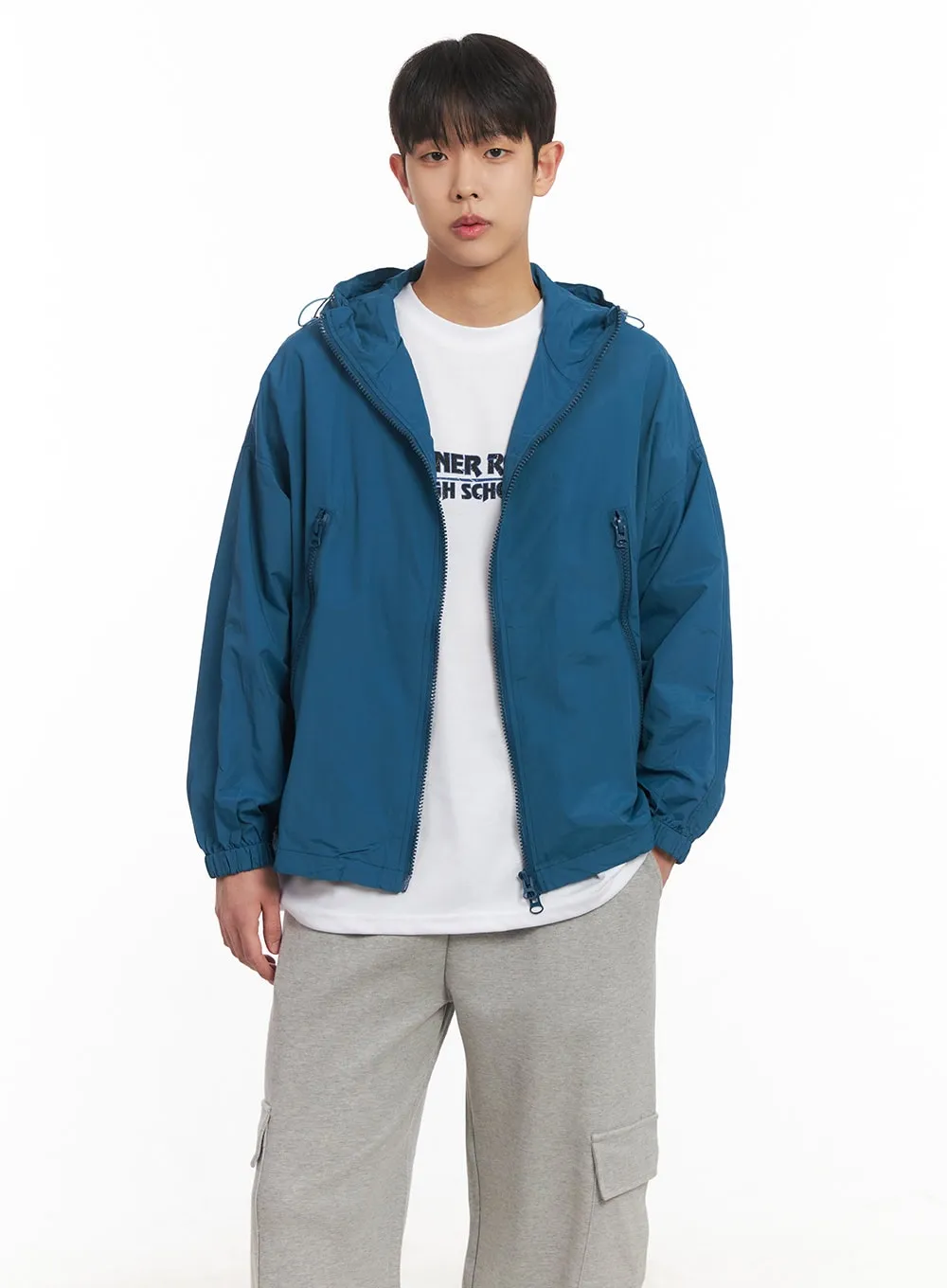 Men's Loose-Fit Hooded Windbreaker IM517