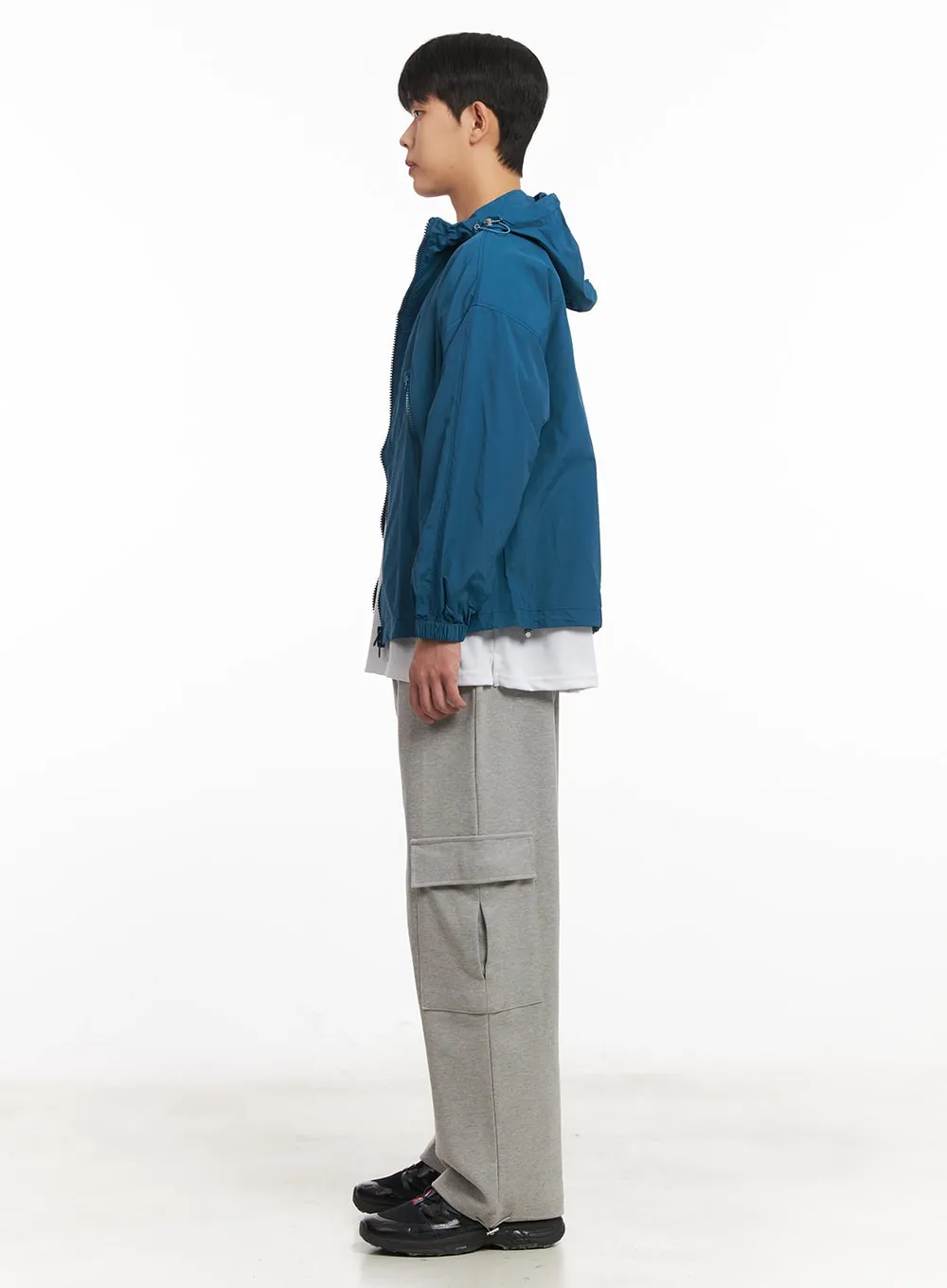 Men's Loose-Fit Hooded Windbreaker IM517