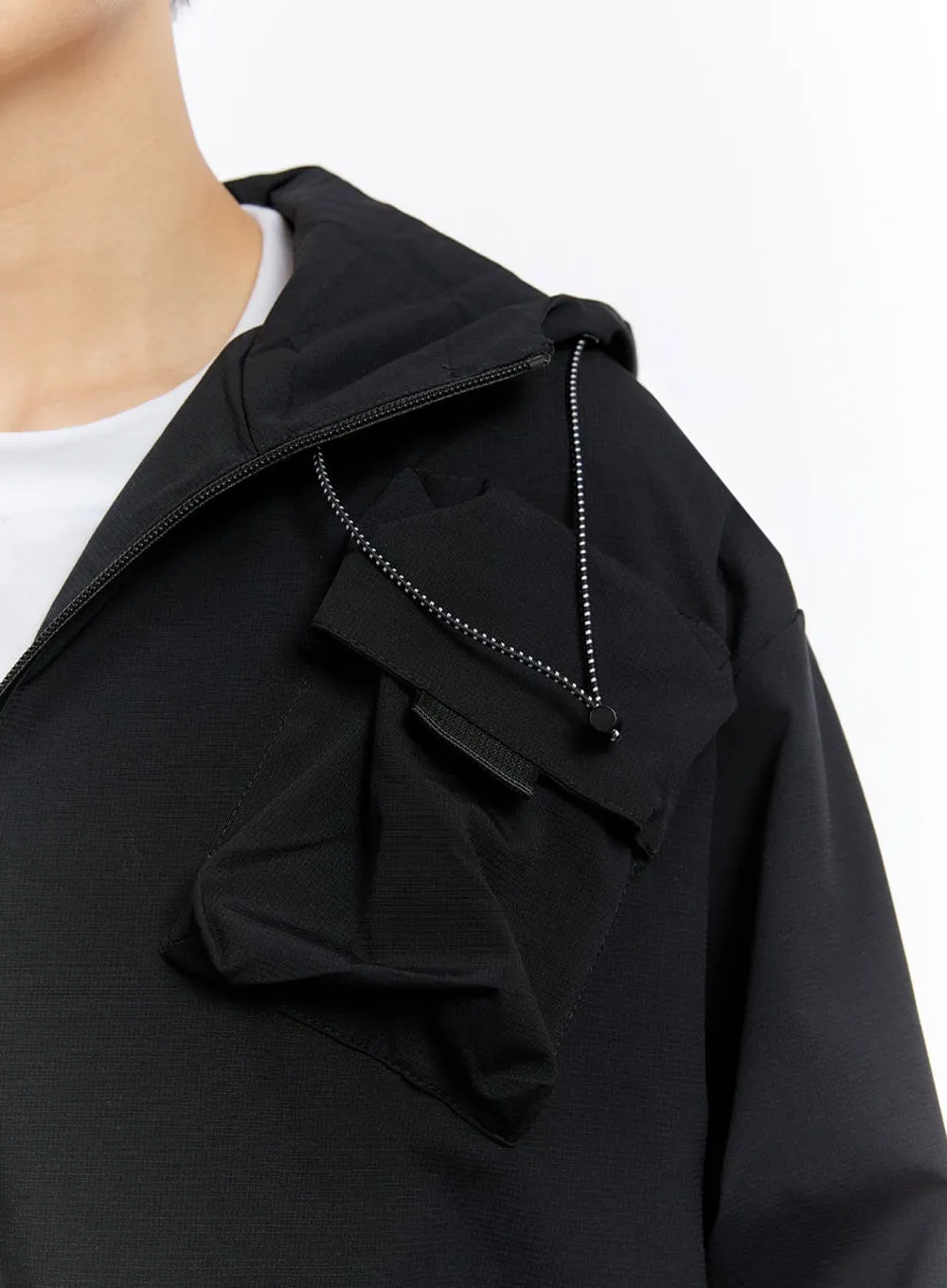 Men's Pocket Hooded Windbreaker Jacket IM525