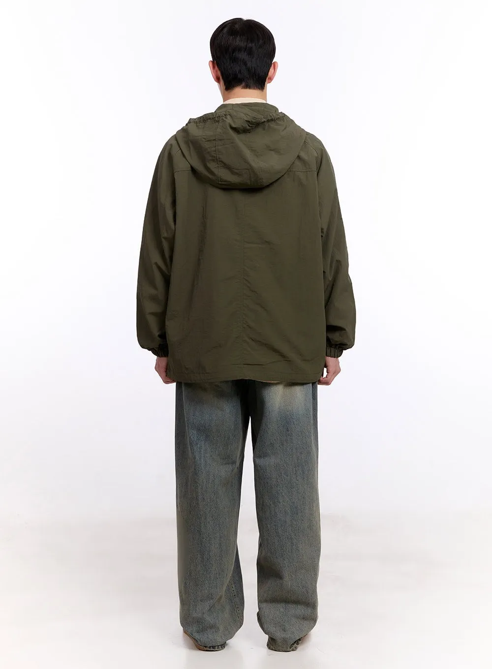 Men's Pocketed Hooded Windbreaker IM512