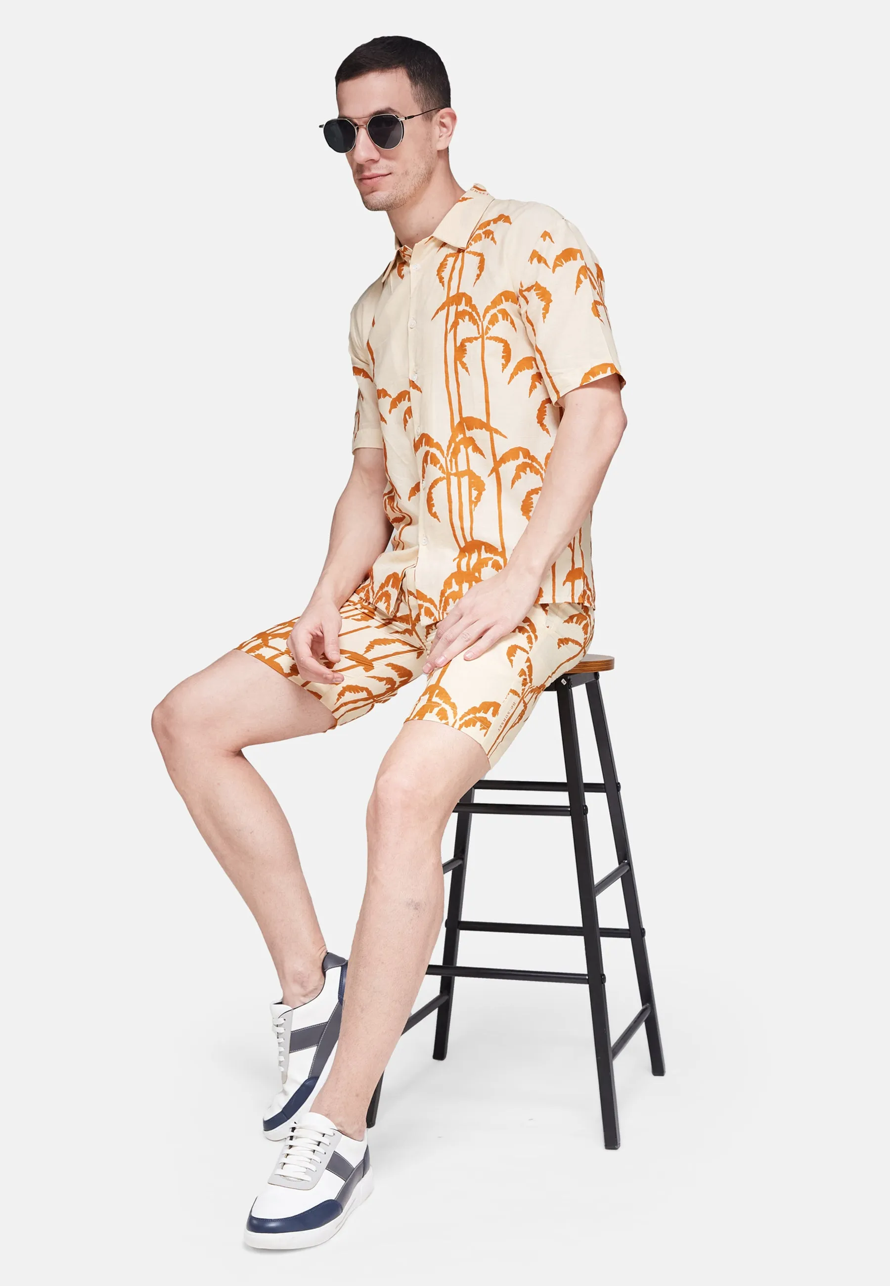 Zeta Verona Unisex Shorts